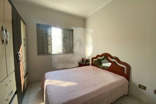 Casa à venda com 3 quartos, 111m² em Parque Bandeirantes I (Nova Veneza), Sumaré