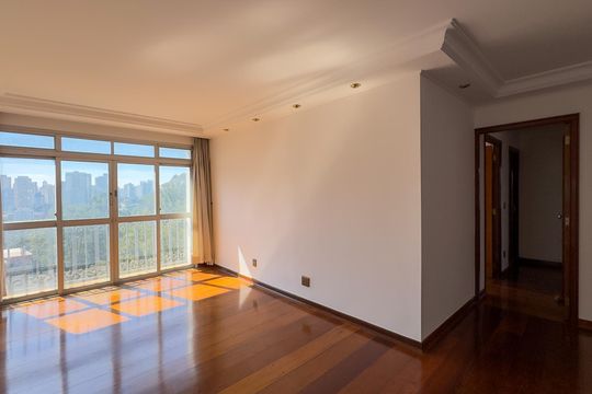 Apartamento à venda com 3 quartos, 107m² em Santo Amaro, São Paulo