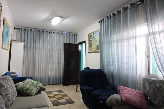 Casa à venda com 5 quartos, 180m² em Vila Ré, São Paulo
