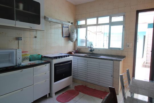 Cozinha de casa à venda com 5 quartos, 180m² em Vila Ré, São Paulo