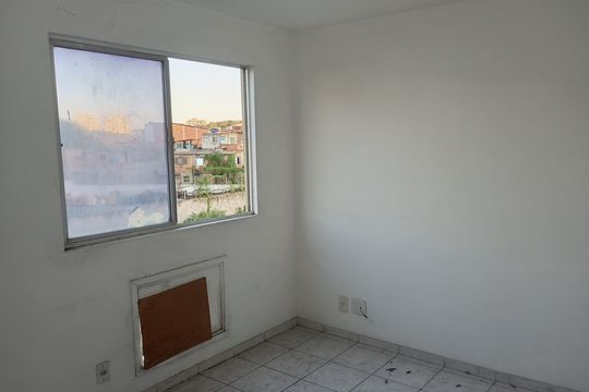 Quarto 2 de apartamento para alugar com 2 quartos, 61m² em Taquara, Rio de Janeiro