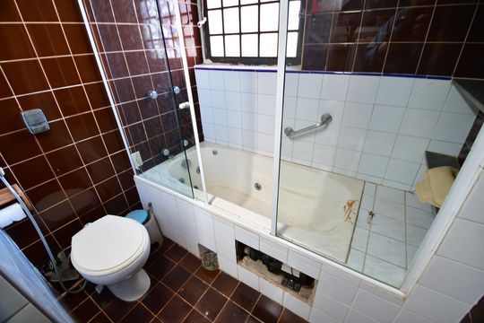 Banheiro de casa para alugar com 3 quartos, 210m² em Chácara Santa Margarida, Campinas