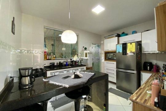 Casa de Condomínio à venda com 2 quartos, 75m² em Taquara, Rio de Janeiro