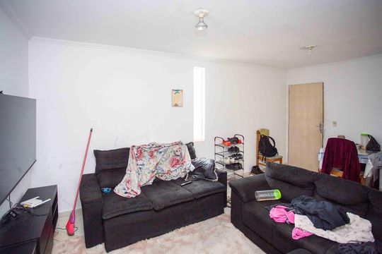 Sala Casa 2 de casa à venda com 7 quartos, 235m² em Eldorado, Diadema
