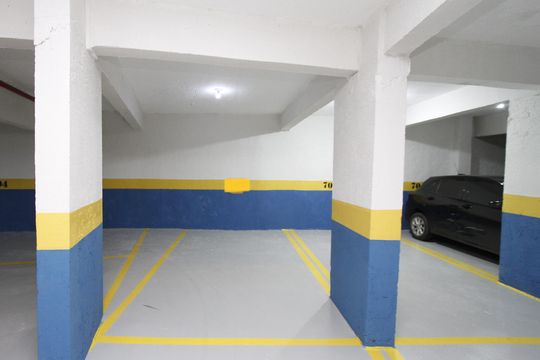 Garagem de apartamento à venda com 2 quartos, 80m² em Buritis, Belo Horizonte