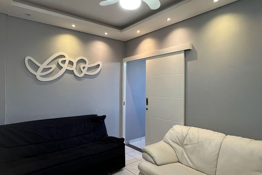 Sala de apartamento para alugar com 1 quarto, 34m² em Boqueirão, Santos
