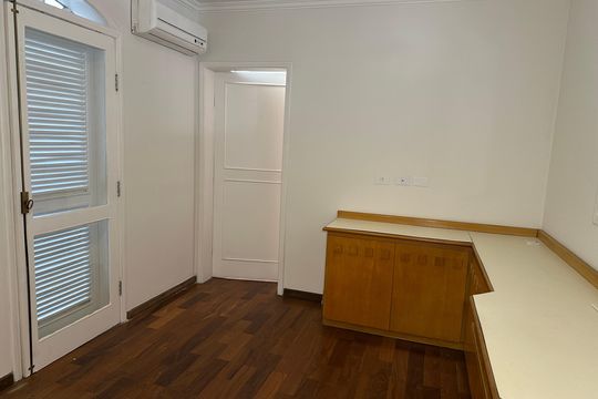Suite 3 de casa de condomínio à venda com 4 quartos, 411m² em Residencial 18 do Forte, Santana de Parnaíba