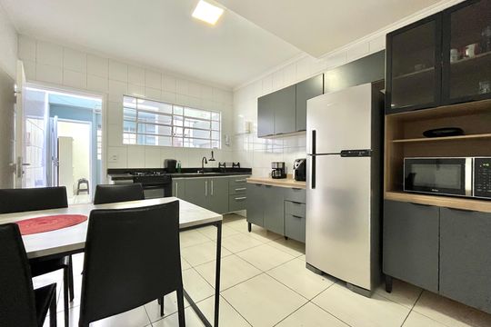 Cozinha de casa à venda com 2 quartos, 110m² em Vila Mascote, São Paulo