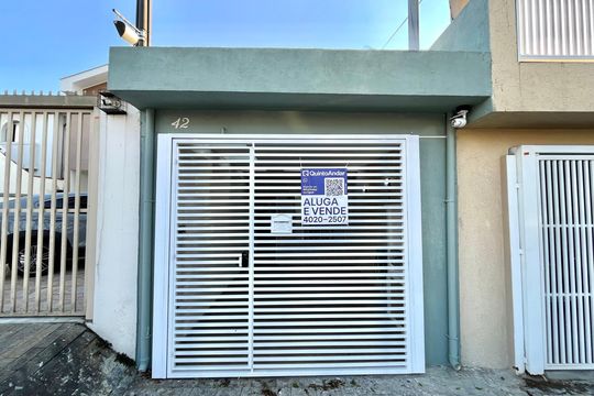 Fachada de casa à venda com 2 quartos, 110m² em Vila Mascote, São Paulo