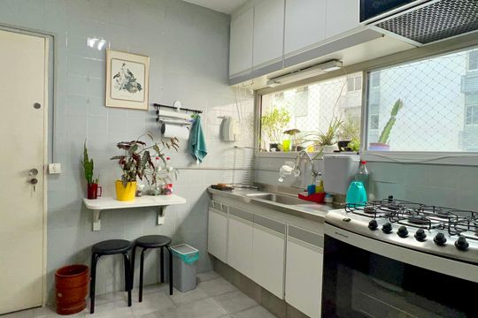Cozinha de apartamento à venda com 3 quartos, 160m² em Jardim Paulista, São Paulo