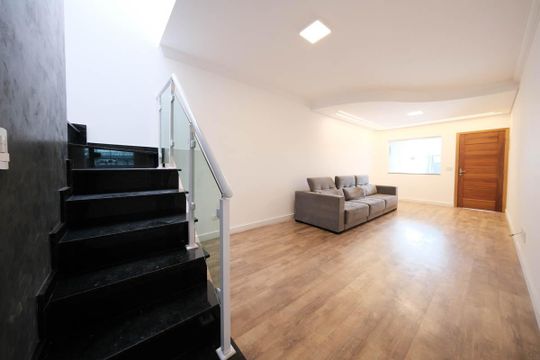 Sala de casa à venda com 3 quartos, 168m² em Vila Granada, São Paulo
