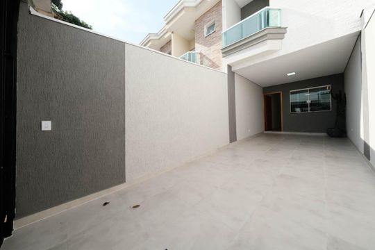 Garagem de casa à venda com 3 quartos, 168m² em Vila Granada, São Paulo