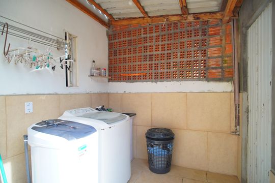 tanque de casa à venda com 3 quartos, 90m² em Santos Dumont, São Leopoldo