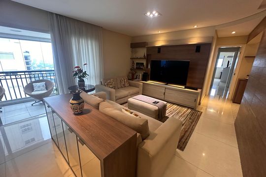 Apartamento à venda com 4 quartos, 178m² em Cidade Monções, São Paulo