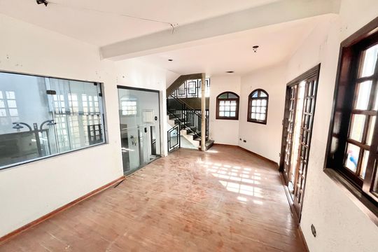 Sala 2 de casa à venda com 4 quartos, 280m² em Água Fria, São Paulo