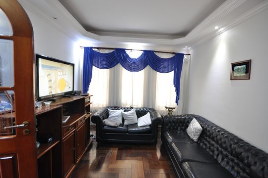 Sala de casa à venda com 3 quartos, 160m² em Jardim Joamar, São Paulo