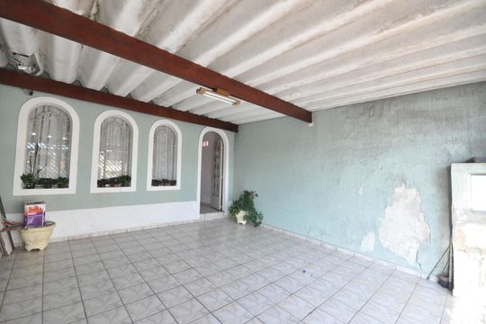 Garagem de casa à venda com 3 quartos, 160m² em Jardim Joamar, São Paulo
