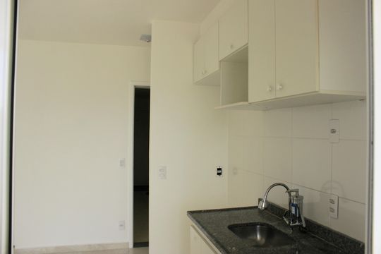 Cozinha  de apartamento para alugar com 2 quartos, 47m² em Vila Galvão, Guarulhos