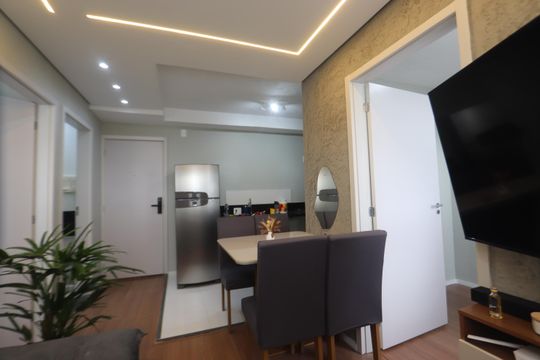 Sala de apartamento à venda com 2 quartos, 35m² em Fazenda da Juta, São Paulo