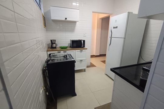 Cozinha de apartamento para alugar com 2 quartos, 60m² em Boqueirão, Santos
