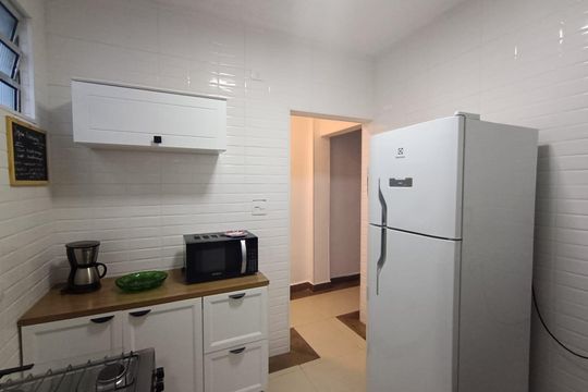 Cozinha de apartamento para alugar com 2 quartos, 60m² em Boqueirão, Santos