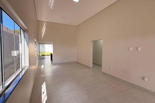 Sala de casa para alugar com 3 quartos, 210m² em Q 4, Brasília