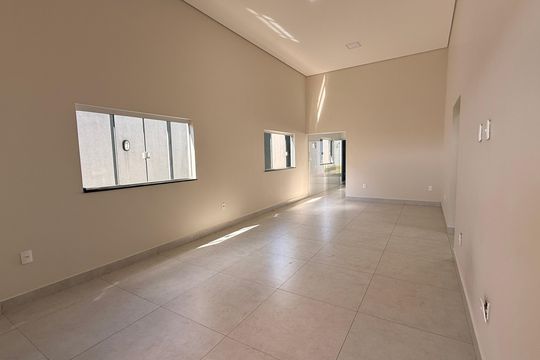 Sala de casa para alugar com 3 quartos, 210m² em Q 4, Brasília