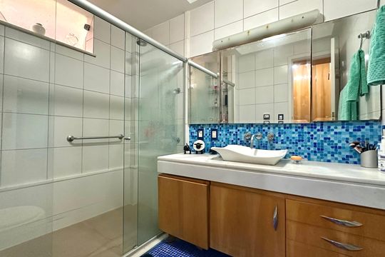 Apartamento à venda com 2 quartos, 120m² em Copacabana, Rio de Janeiro