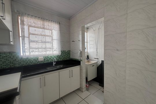 Cozinha de casa à venda com 3 quartos, 52m² em Copacabana, Belo Horizonte
