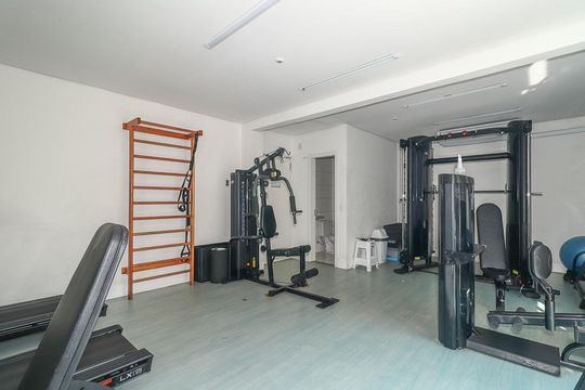 Área comum - Academia de apartamento para alugar com 2 quartos, 80m² em Independência, Porto Alegre