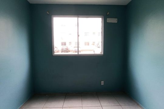 Quarto 1 de apartamento para alugar com 2 quartos, 50m² em Jardim Alvorada, Nova Iguaçu