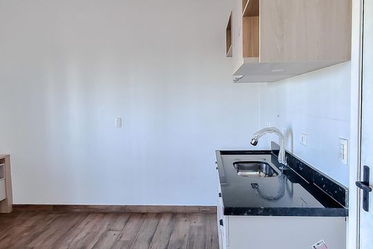 Cozinha de kitnet/studio para alugar com 1 quarto, 24m² em Vila Mariana, São Paulo