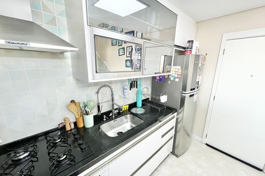 Cozinha de apartamento à venda com 2 quartos, 105m² em Lauzane Paulista, São Paulo