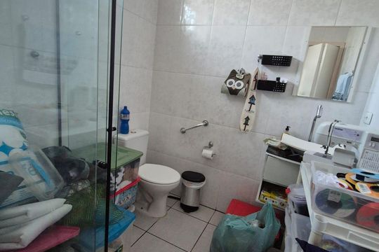Banheiro de casa à venda com 3 quartos, 360m² em Parque São Quirino, Campinas