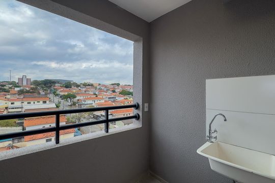 Sacada de apartamento para alugar com 2 quartos, 33m² em Jardim Aeroporto, São Paulo