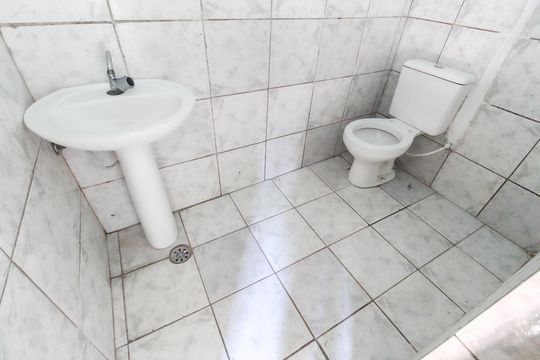 Banheiro de casa à venda com 4 quartos, 250m² em Vila Helena, São Paulo
