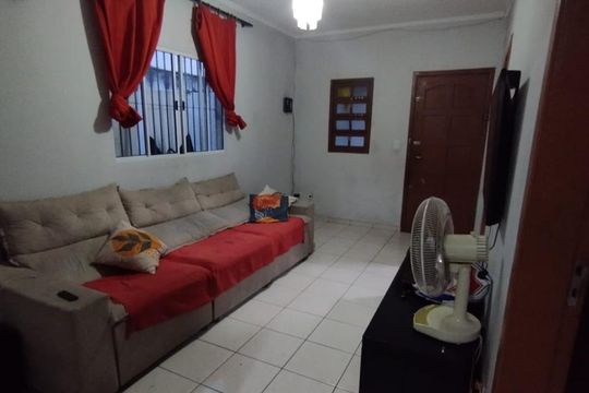 Casa à venda com 4 quartos, 125m² em Vila Lucinda, Santo André