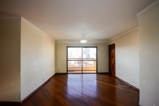 Sala de apartamento para alugar com 4 quartos, 136m² em Vila Sao Vicente, São Paulo
