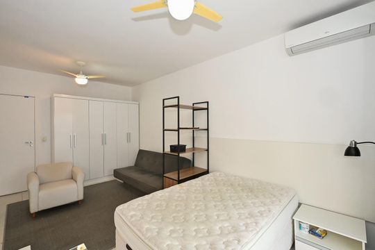 Sala/Quarto de kitnet/studio para alugar com 1 quarto, 35m² em Brooklin, São Paulo