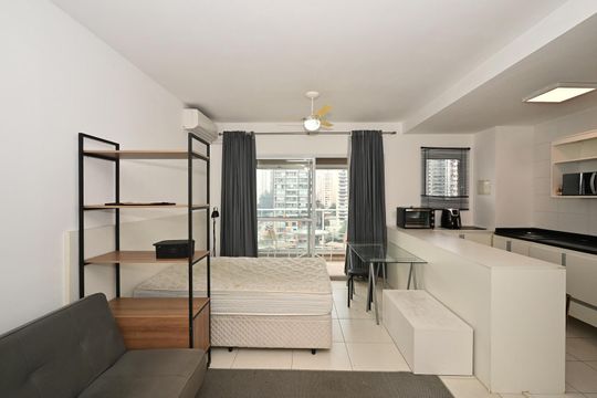 Sala/Quarto de kitnet/studio para alugar com 1 quarto, 35m² em Brooklin, São Paulo