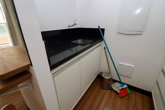 Área de Serviço de kitnet/studio para alugar com 1 quarto, 35m² em Costa Azul, Salvador