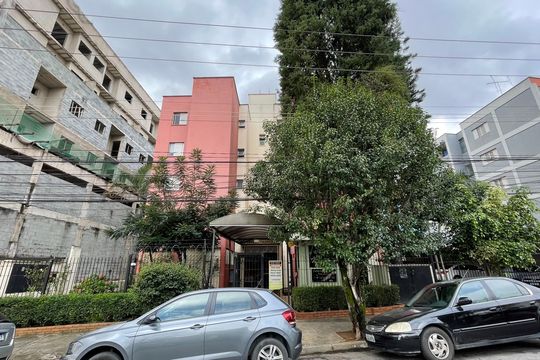 Fachada de apartamento à venda com 2 quartos, 59m² em Vila Taquari, São Paulo
