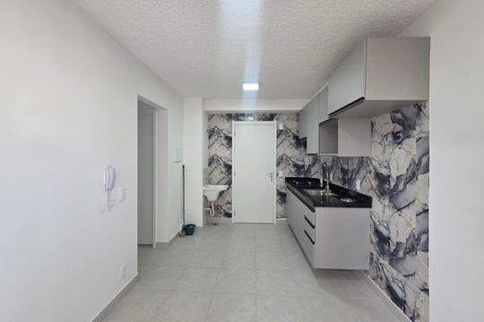 Sala de apartamento para alugar com 2 quartos, 33m² em Socorro, São Paulo