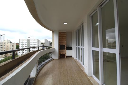 Varanda de apartamento à venda com 4 quartos, 161m² em Moema, São Paulo
