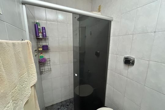 Banheiro Social de casa à venda com 2 quartos, 76m² em Méier, Rio de Janeiro