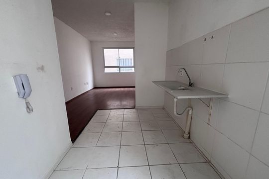 Cozinha de apartamento à venda com 2 quartos, 44m² em Vargem Pequena, Rio de Janeiro