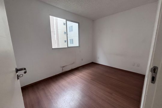 Quarto 1 de apartamento à venda com 2 quartos, 44m² em Vargem Pequena, Rio de Janeiro