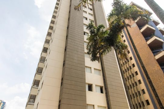 Fachada de apartamento para alugar com 3 quartos, 86m² em Alphaville Industrial, Barueri