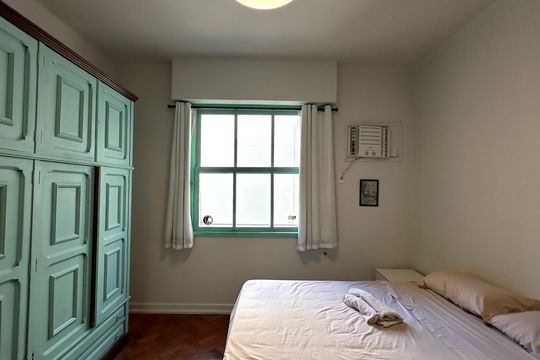 Quarto de apartamento para alugar com 3 quartos, 144m² em Copacabana, Rio de Janeiro