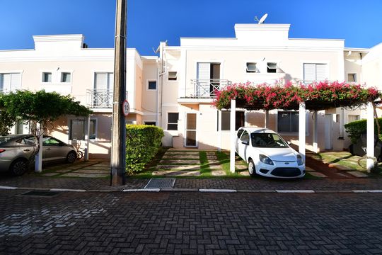 Fachada de casa de condomínio à venda com 3 quartos, 100m² em Parque Imperador, Campinas